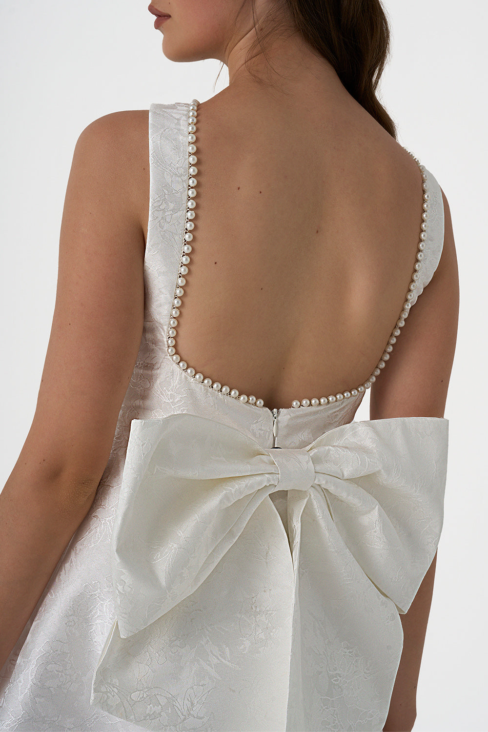 Jacquard Round Neckline Bead Embellished Bow Backless Mini Dress