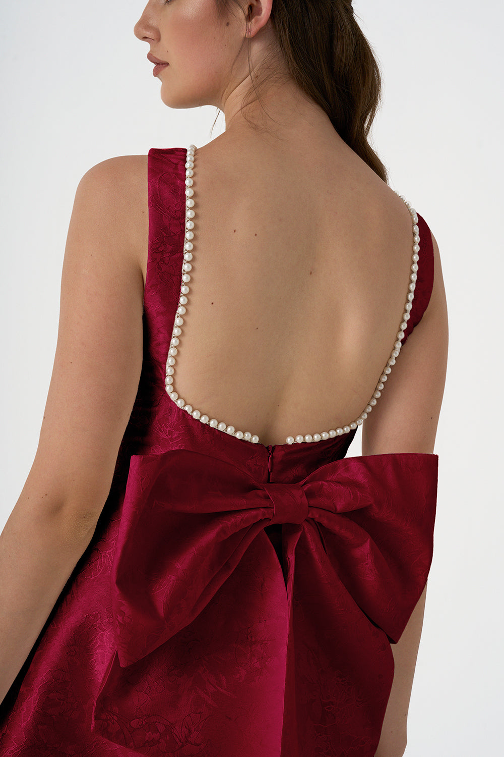 Jacquard Round Neckline Bead Embellished Bow Backless Mini Dress